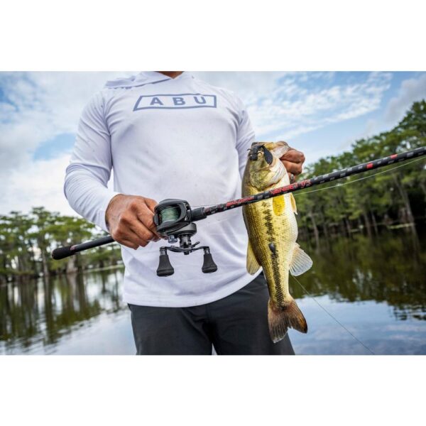 ABU_CASTING_ROD_VENDETTA_LIFESTYLE_2021_001.jpg Abu Garcia Vendetta Casting Rod